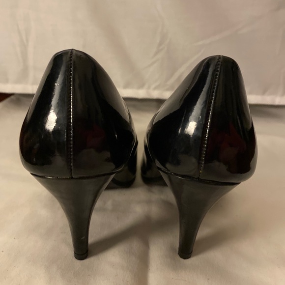 Black patent leather heels - Picture 3 of 3